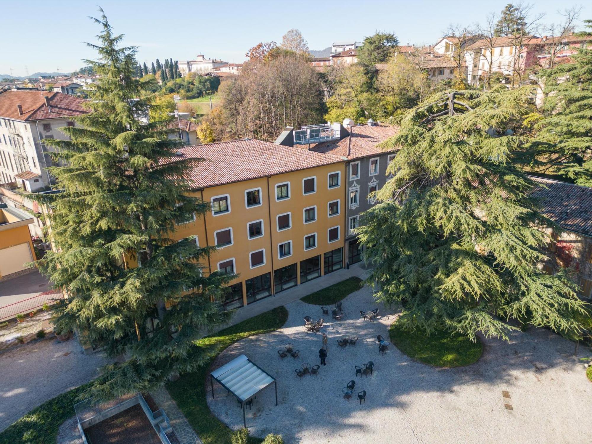 Hotel San Pancrazio Trescore Balneario Eksteriør bilde