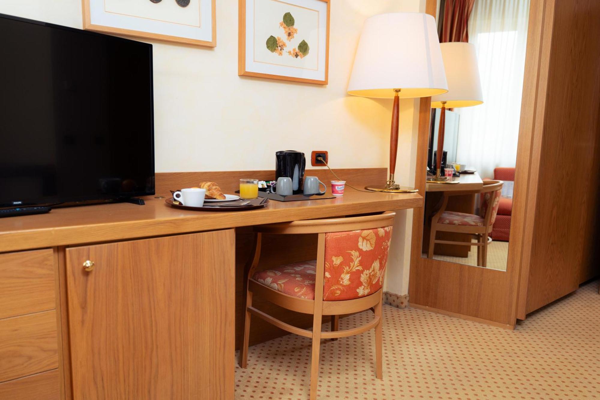 Hotel San Pancrazio Trescore Balneario Eksteriør bilde