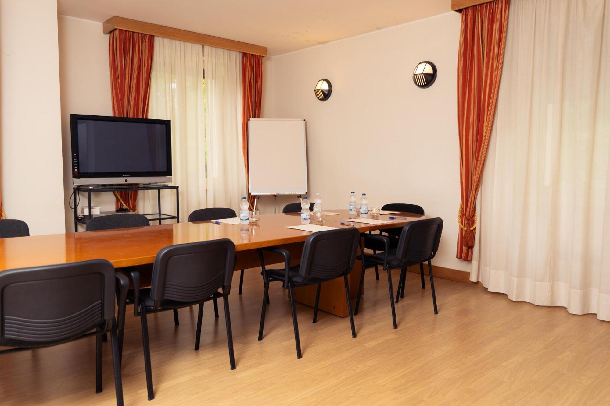 Hotel San Pancrazio Trescore Balneario Eksteriør bilde