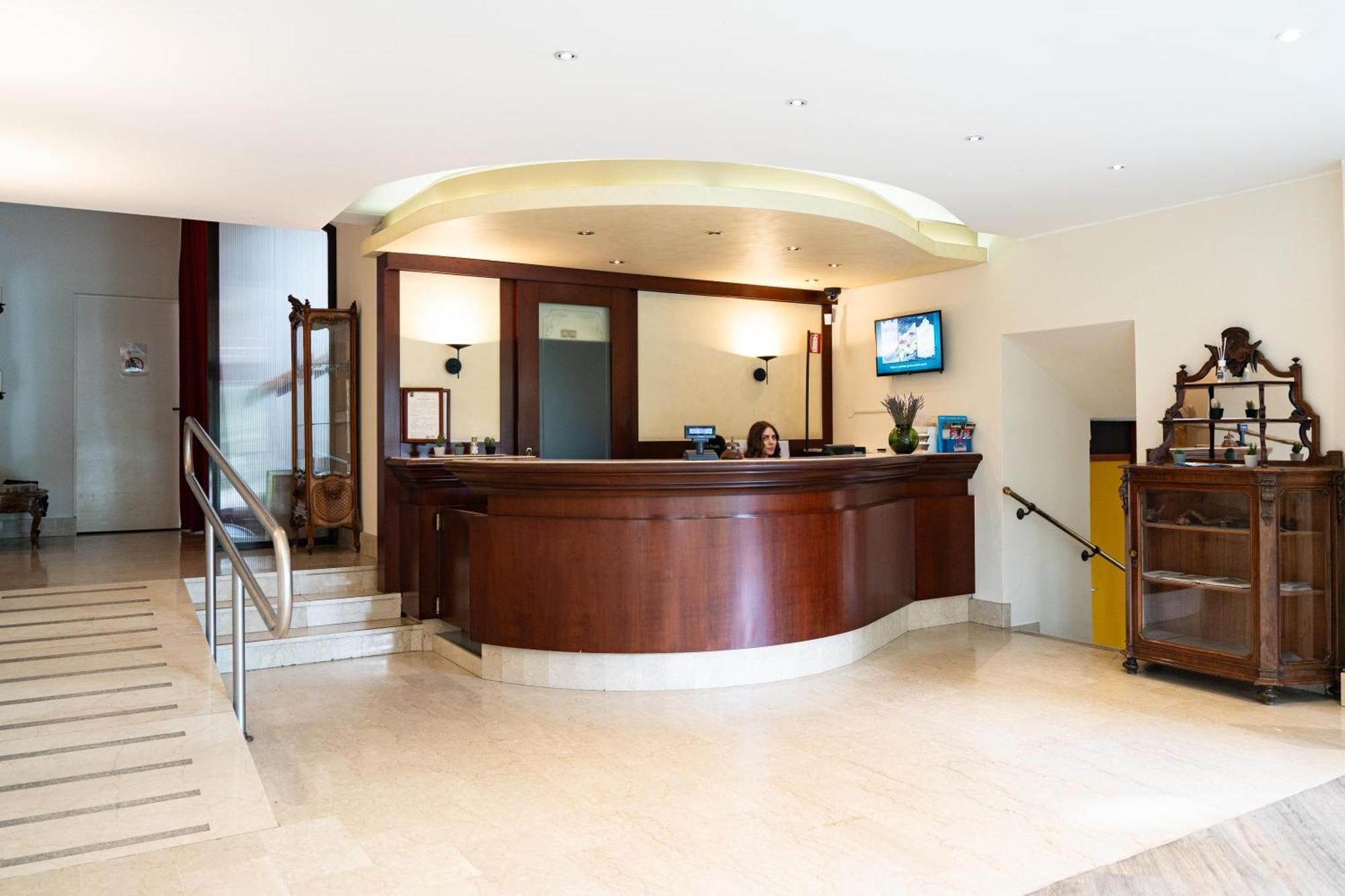Hotel San Pancrazio Trescore Balneario Eksteriør bilde