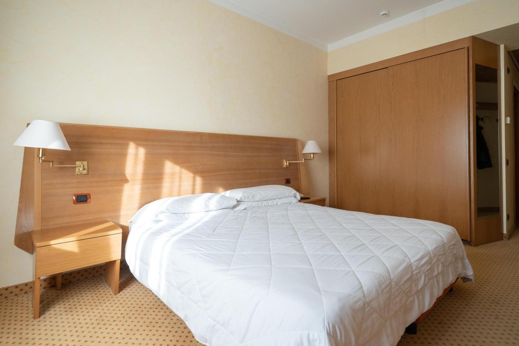 Hotel San Pancrazio Trescore Balneario Eksteriør bilde